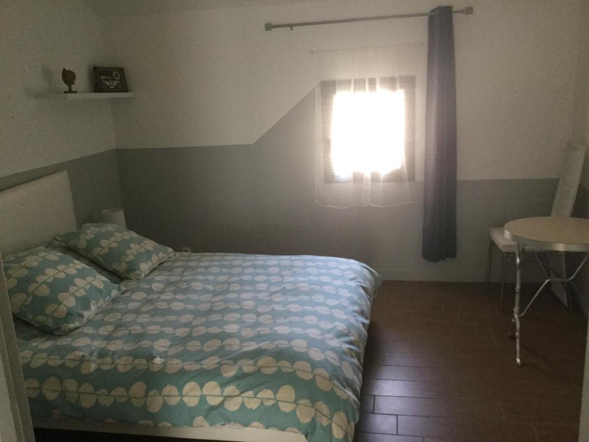 アグド Castel&Letti Bed & Breakfast エクステリア 写真